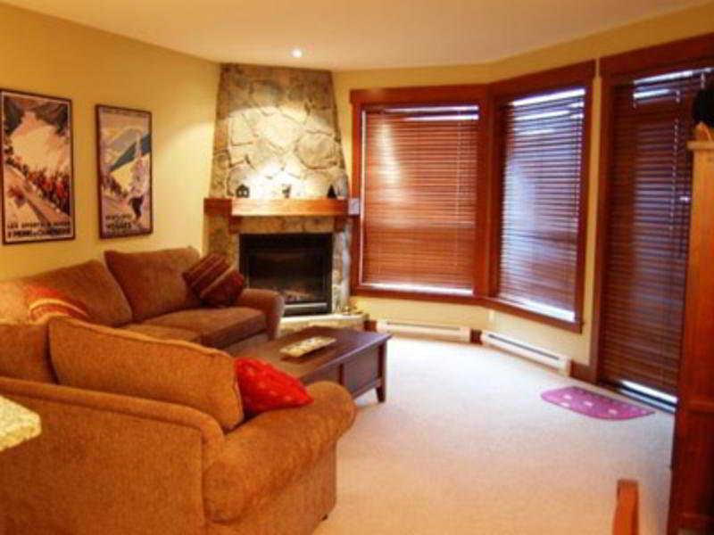 Stonebridge Lodge Big White Ski Resort Экстерьер фото