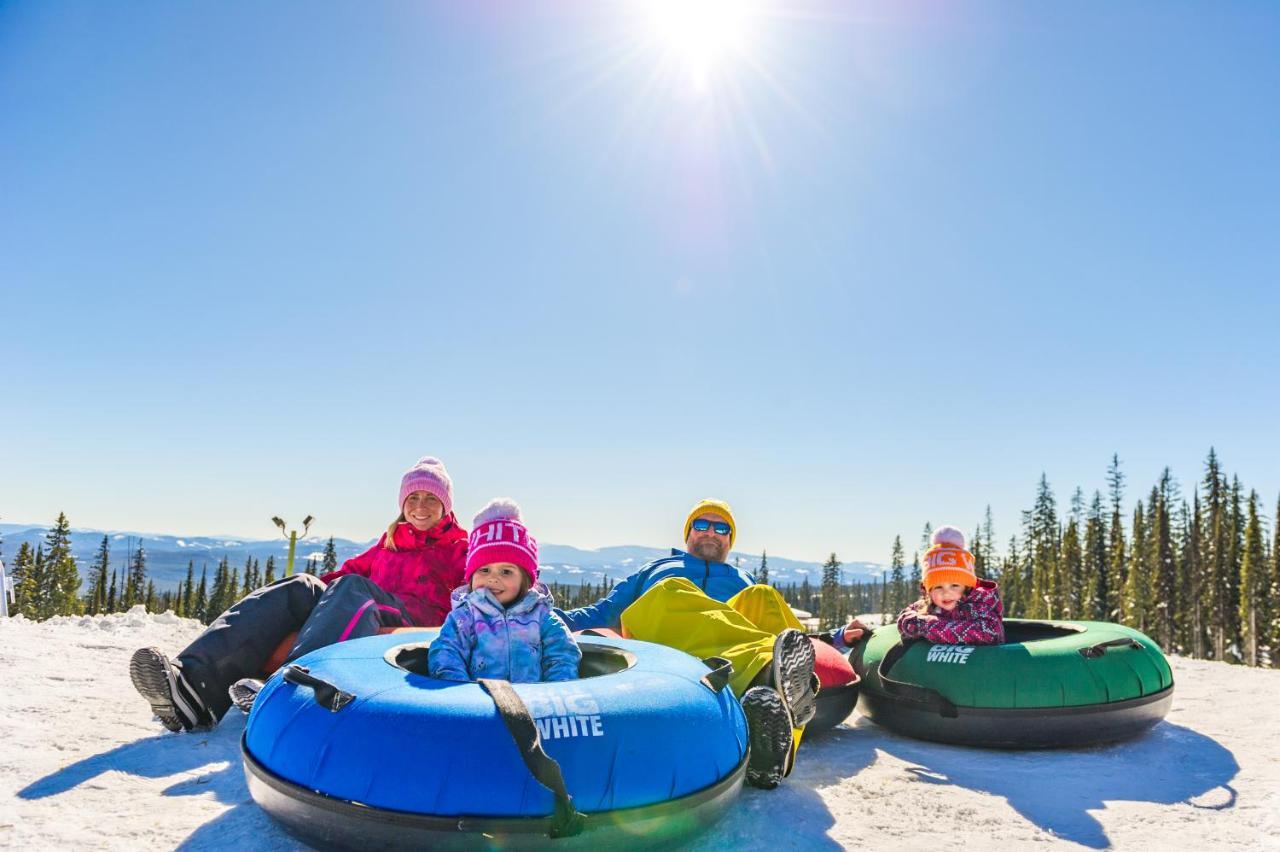 Stonebridge Lodge Big White Ski Resort Экстерьер фото